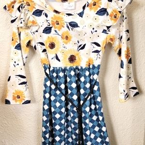 BRAND NEW Sunflower dress with diamond pattern on bottom long-sleeved
